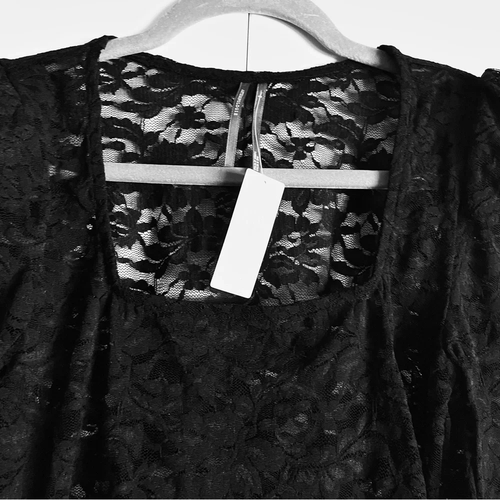 Anthropologie Puff-Sleeve Sheer Lace Top Blouse in Black Onyx Size S NWT